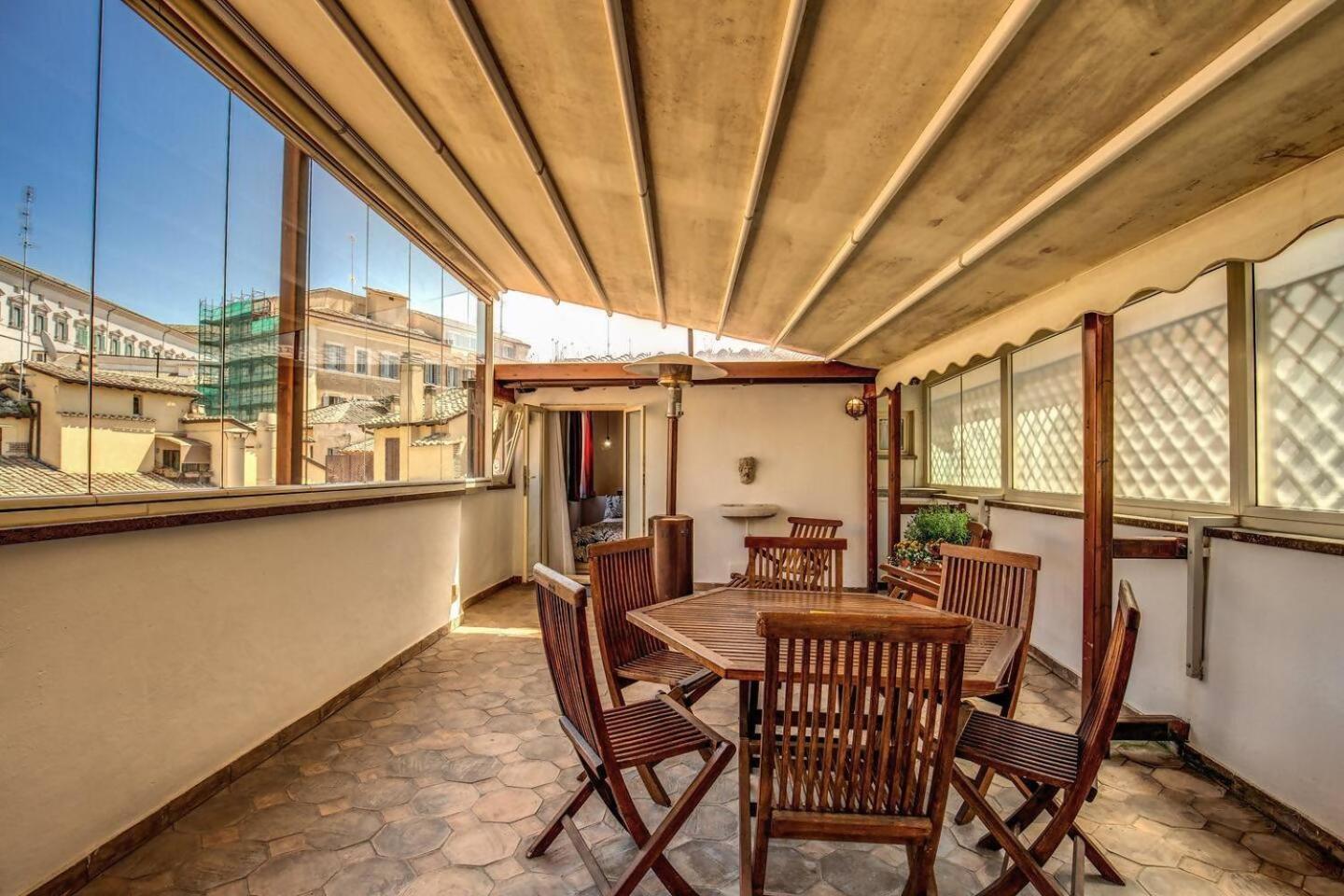Attic With Terrace By Trevi Fountain Apartment Rome Bagian luar foto